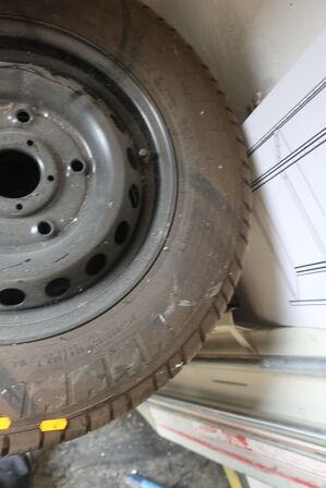 4 stk. fælge med dæk 215/65R15C