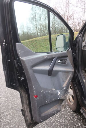 Varebil FORD Transit Custom 2.0 Tdci (170 Hk) 290 L1 Van Forhjulstræk Auto