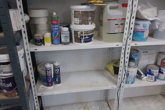 6 fag lagerreoler med div. Værktøj og varelager