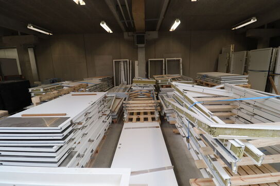 116 stk specialdøre brand, lyd mv.