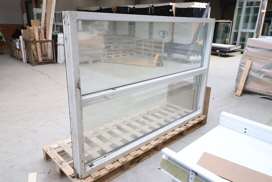 2 stk. Rationel vinduespartier