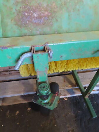 Kost, THYREGOD, trepunktsophæng med hydraulisk drev