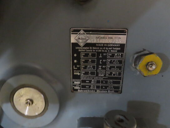 Profilstål-saks og stansemaskine