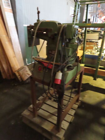 Metalbeabejdningsmaskine, FASTI 85421 021