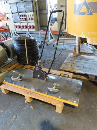 Skrabeblad til redskabsbærer