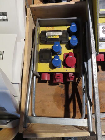 3 stk. byggestrømstavler