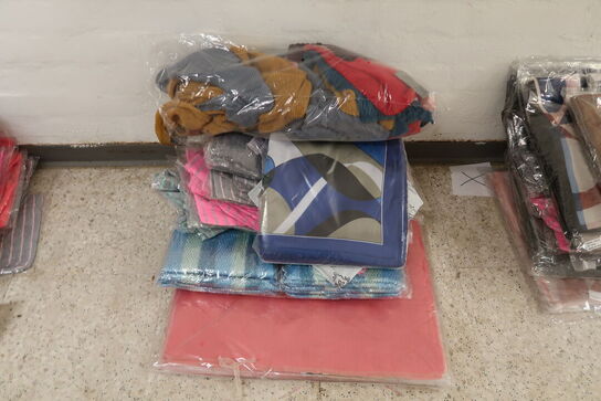 Ca. 100 stk. BitAvant tørklæder 