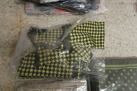 Ca. 100 stk. BitAvant tørklæder 