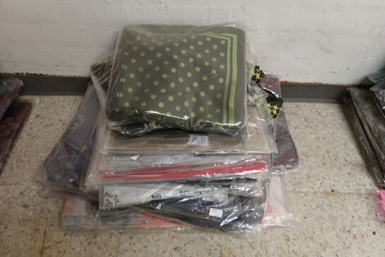 Ca. 100 stk. BitAvant tørklæder 