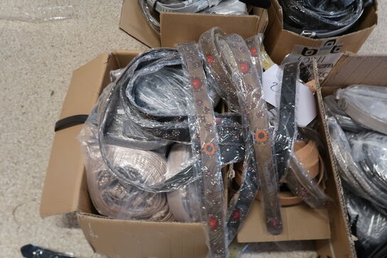 Ca. 200 stk. BitAvant bælter 