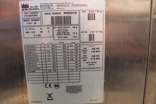Tayler Soft Ice/yougurt maskine, vandkølet m/3haner komplet