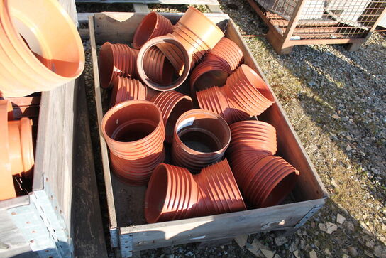 3 paller 200 mm kloakfittings ubrugt (uden paller)