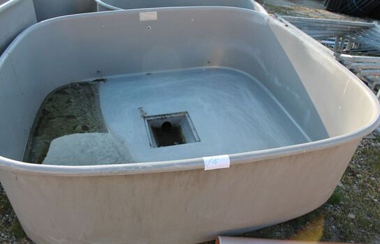 Glasfiberkar 2x2x0,6m (velegnet til bade bassin eller havedam)