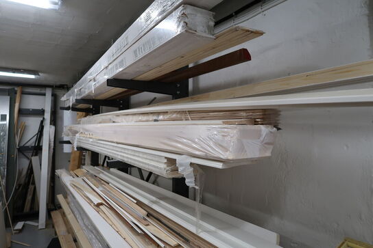 Div. Træ, varelager m.m.