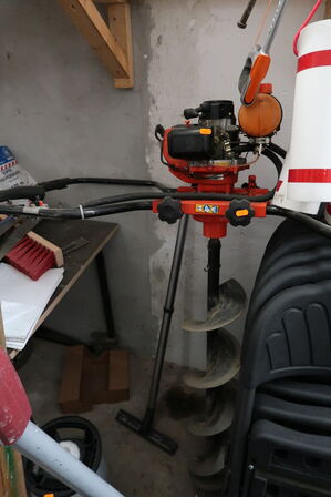 Motoriseret pæleborg HITACHI DA 300E