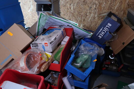 Div. Værktøj samt varelager