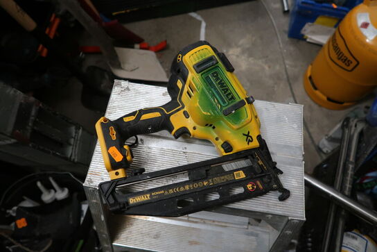 Akku dykkerpistol DEWALT DCN660