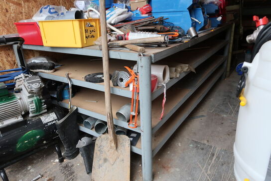 Arbejdsbord samt bukkemaskine