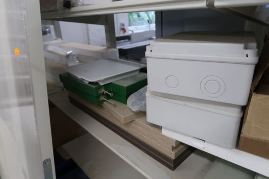 Reolsystem med div. Varelager