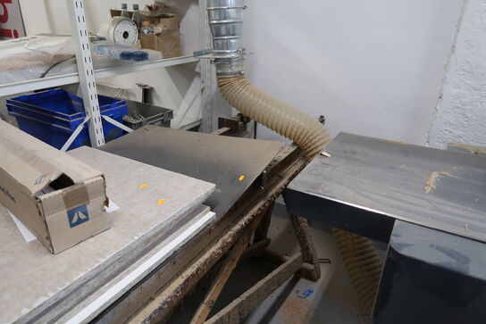 Div. Bukke med skruestikke m.m.