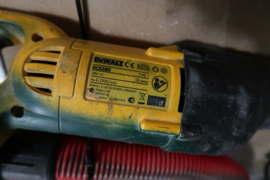 Akku håndværktøj DEWALT DCS380 med 3 stk. ladere og 2 stk. batterier 