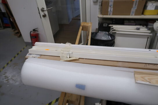 Div. Varelager, karme, reoler m.m.