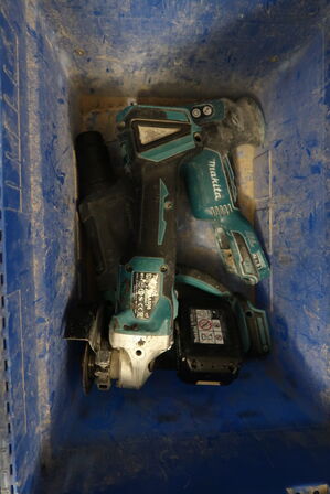 3 stk. akkuhåndværktøj MAKITA DHR202, DGA506 m.fl. med batteri