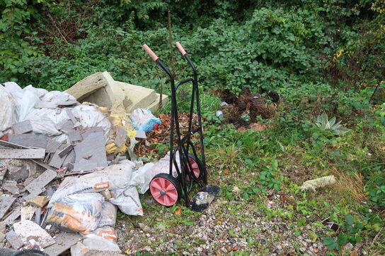 Div. Varelager, EURO-paller, pallerammer m.m.