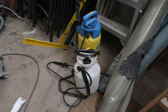 2 stk. tryksprøjter bl.a. GLORIA