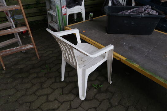 Trappetrin JUMBO samt plastikhavestole