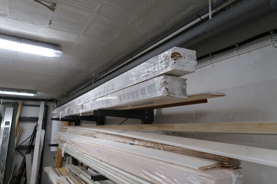 Div. Træ, varelager m.m.