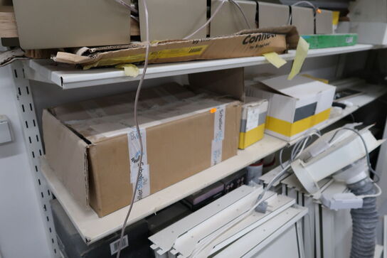 Div. Varelager, værktøj, døre m.m.