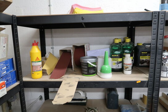 3 fag lagerreoler med div. Skruer m.m.