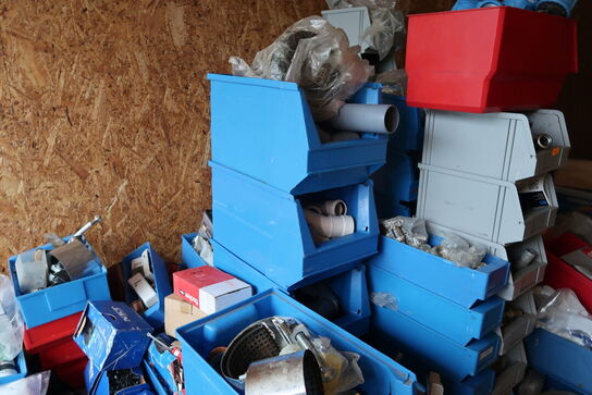 Div. Værktøj samt varelager