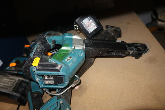 3 stk. akku håndværktøj MAKITA med 3 stk. lader og batteri