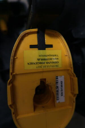 Akku sømpistol DEWALT DC618 med batteri og lader