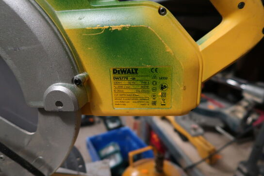 Kap/geringssav DEWALT DWS788-QS