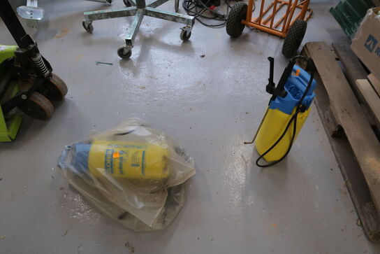 2 stk. tryksprøjter GLORIA