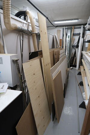 Div. Træ, varelager m.m.