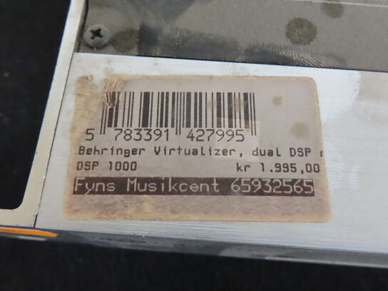 Digital multieffektprocessor BEHRINGER VIRTUALIZER DSP 1000