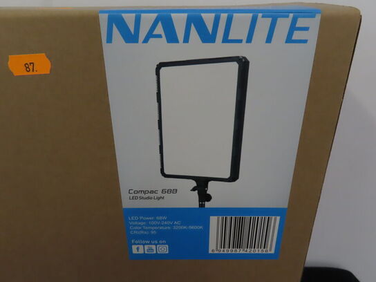 Led lampe til foto/video NANLITE COMPAC 688