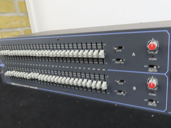 Grafisk equalizer APEX GX SERIES 230