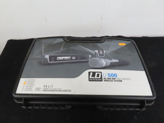 Trådløs microfon med modtager, beltpack og "madonna" microfon