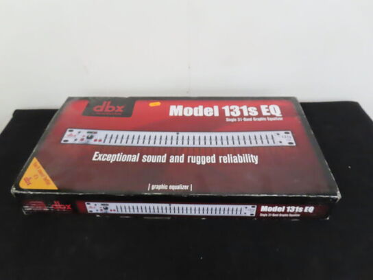 Grafisk equalizer DBX 131S