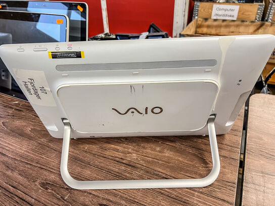 SONY Vaio SVJ202B11M/Intel i3-3227U/4 GB/120 GB SSD