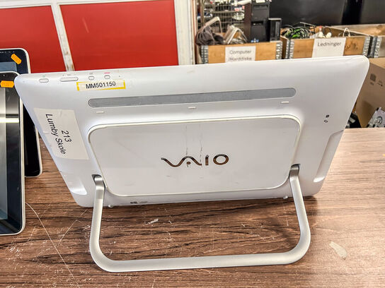 SONY Vaio SVJ202B11M/Intel i3-3227U/4 GB/120 GB SSD