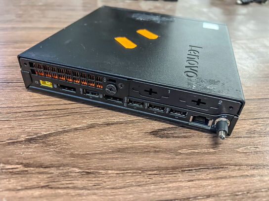 LENOVO ThinkCentre M910x/Intel i5-6500/8GB/256GB NVME