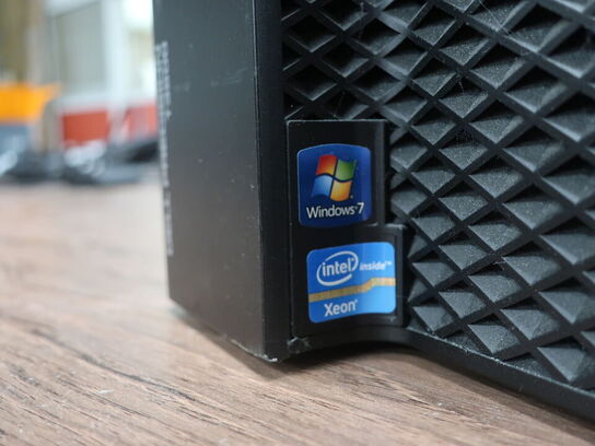 Server DELL Precision Tower 3600/Intel XEON E5-1650/32 GB/256 GB SSD/NVIDIA Quadro K4000