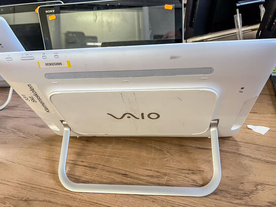 SONY Vaio SVJ202B11M/Intel i3-3227U/4 GB/120 GB SSD