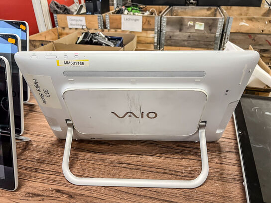 SONY Vaio SVJ202B11M/Intel i3-3227U/4 GB/120 GB SSD